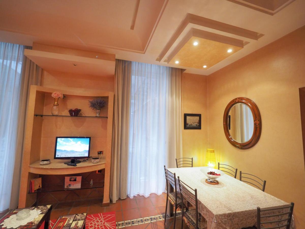 Rosaroll70 Villa Napoli Exterior foto
